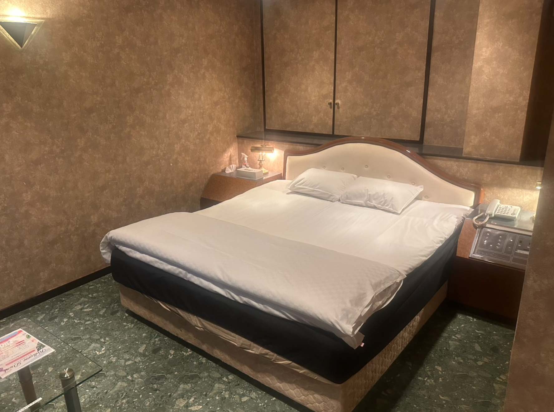 情熱HOTELグループ「ラグナ」店舗写真